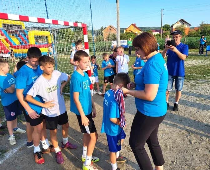 MEMORIJALNI MALONOGOMETNI TURNIR „PREDRAG MARKETANOVIĆ“: Prvo mjesto osvojila ekipa „Proljetni valcer“ iz Buka