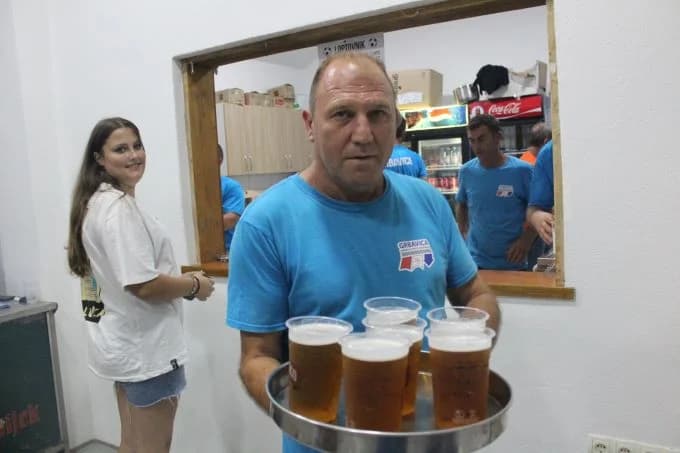 MEMORIJALNI MALONOGOMETNI TURNIR „PREDRAG MARKETANOVIĆ“: Prvo mjesto osvojila ekipa „Proljetni valcer“ iz Buka
