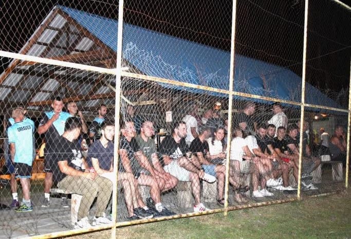 MALONOGOMETNI NOĆNI TURNIR U BUKU: Prvo mjesto i novčanu nagradu osvojila ekipa MNK „Amigo“
