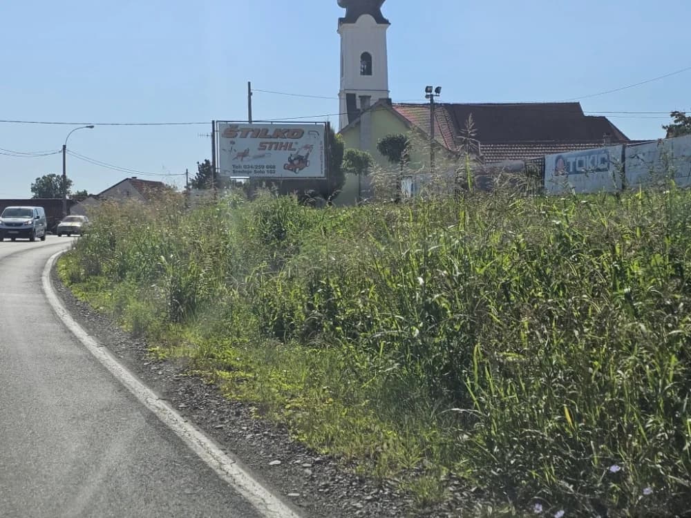 Ovo je naša stvarnost uz državnu cestu: Možda će pokositi kada padne prvi snijeg!
