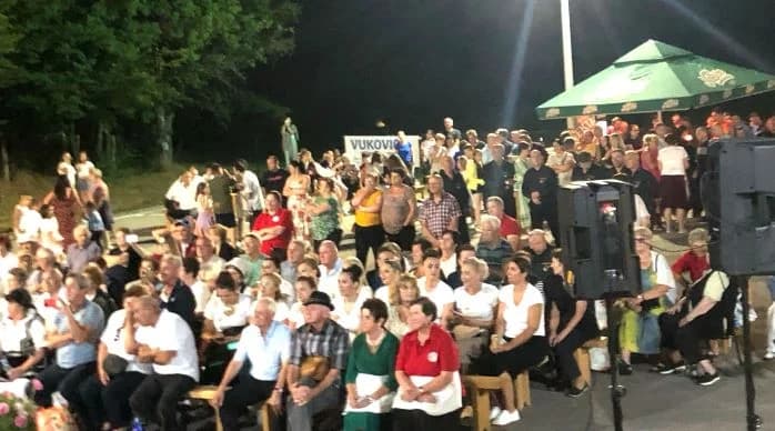 PLETERNIČKI KUD “RAMA“ Zapažen nastup na manifestaciji ”Večer folklora župa Potkraj i Turbe” u Bosni i Hercegovini