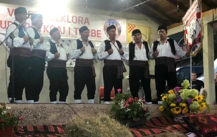 PLETERNIČKI KUD “RAMA“ Zapažen nastup na manifestaciji ”Večer folklora župa Potkraj i Turbe” u Bosni i Hercegovini