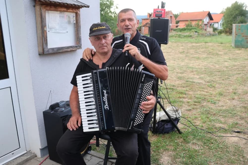 MJEŠTANI NA OKUPU: Žitelji Novih Bešinaca družili se sa susjedima, te onima koji rade u inozemstvu