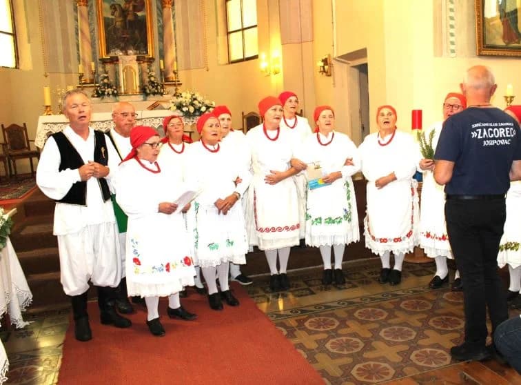 Na blagdan Gospe Snježne u Buku održana 10. Smotra pučkog crkvenog pjevanja