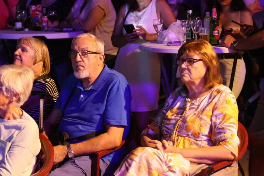 Domaćih sedam glazbenika u čast legendarnog Kiće Slabinca pjevalo i sviralo njegove najljepše pjesme