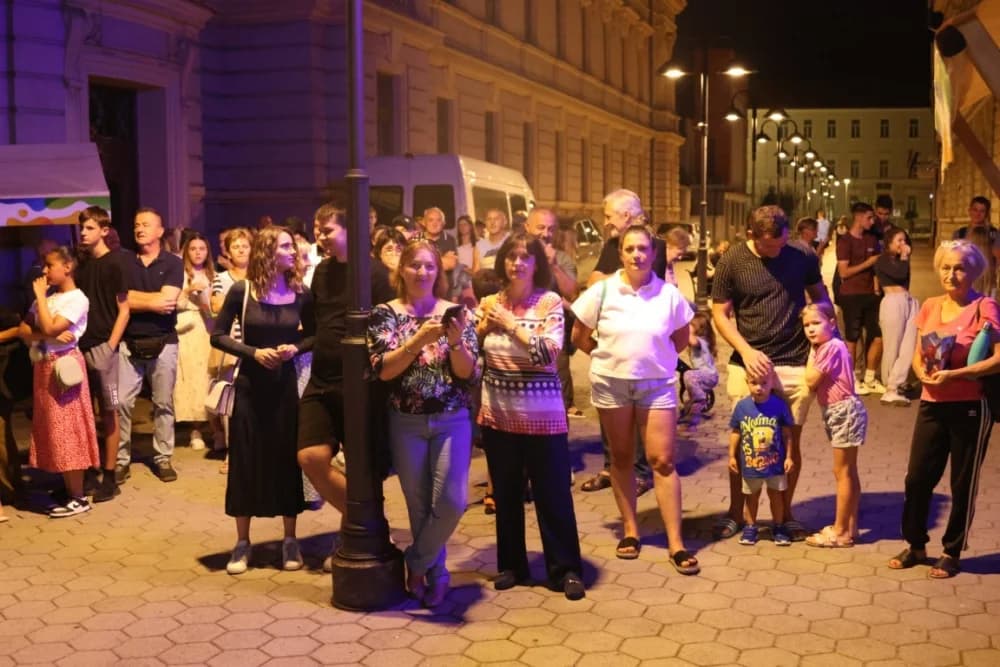 Domaćih sedam glazbenika u čast legendarnog Kiće Slabinca pjevalo i sviralo njegove najljepše pjesme