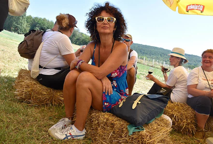 [FOTOGALERIJA] Uz jelo i piće kaptolačkim vinogradima prošlo više od četiri stotine sudionika