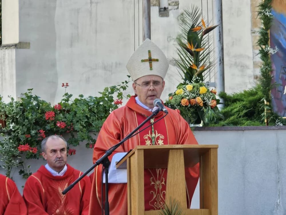 (FOTO-VIDEO) Svečanim euharistijskim slavljem proslavljena svetkovina sv. Lovre zaštitnika Požeške biskupije