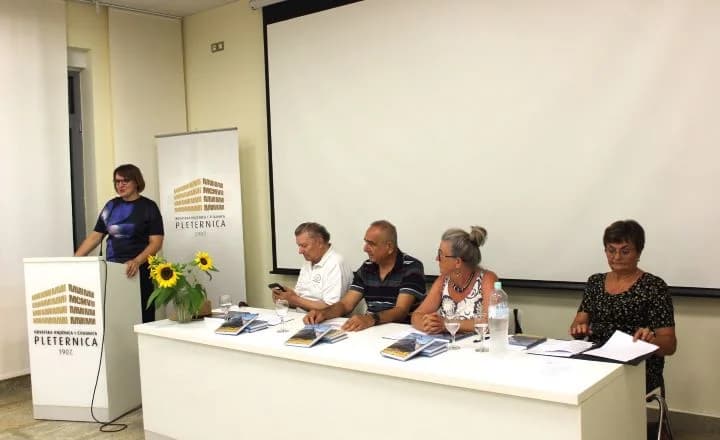 VEČER DUHOVNE POEZIJE U PLETERNICI: Predstavljena zbirka pjesama Peje Šimića „Čovječe, prizemlji se“