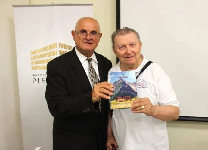 VEČER DUHOVNE POEZIJE U PLETERNICI: Predstavljena zbirka pjesama Peje Šimića „Čovječe, prizemlji se“
