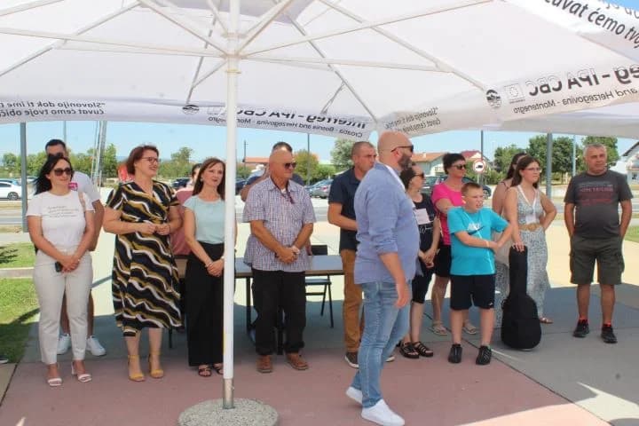 Na Trgu bećarca u Pleternici otvoren Ljetni tamburaški kamp