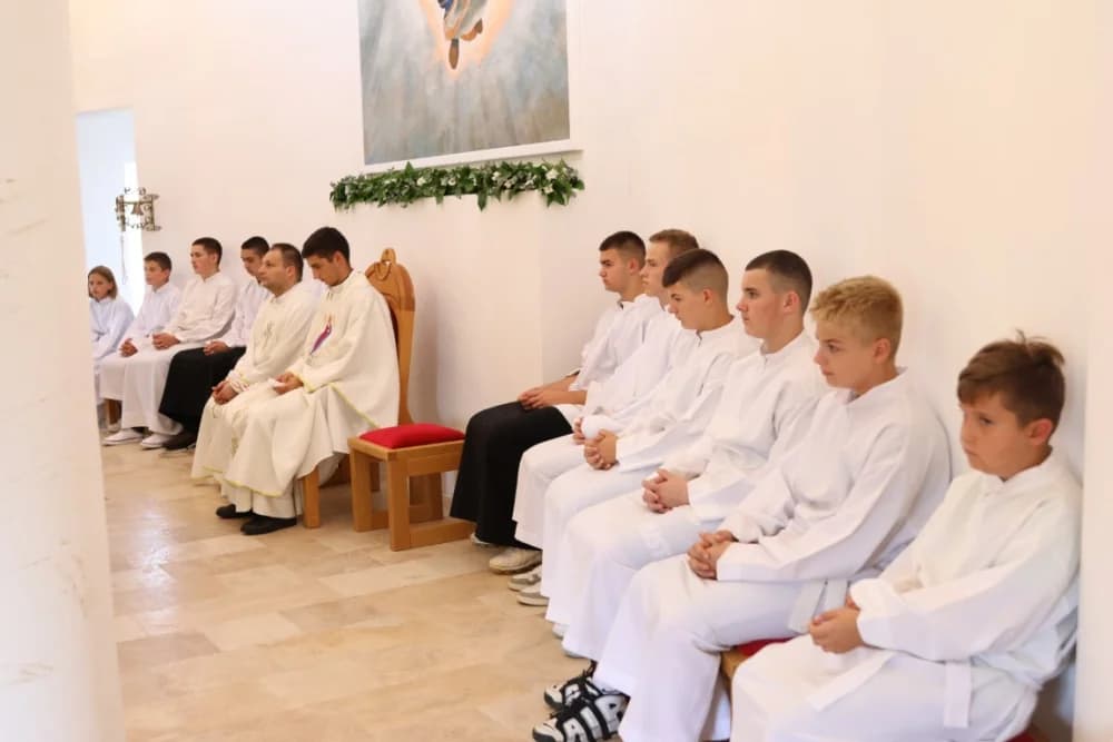Proslavljen blagdan Velike Gospe u Eminovcima /FOTOGALERIJA/