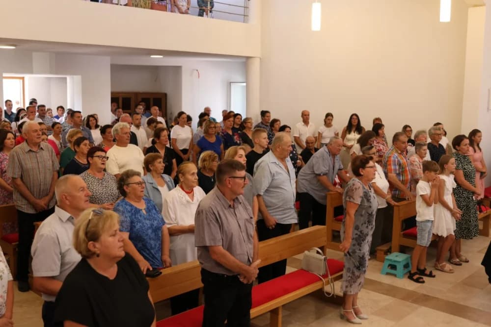 Proslavljen blagdan Velike Gospe u Eminovcima /FOTOGALERIJA/