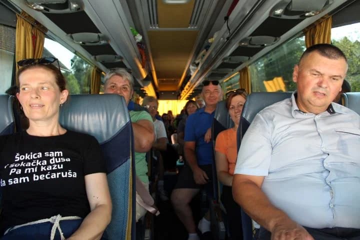 Pleternički folkloraši otputovali u Grčku na Međunarodni folklorni festival