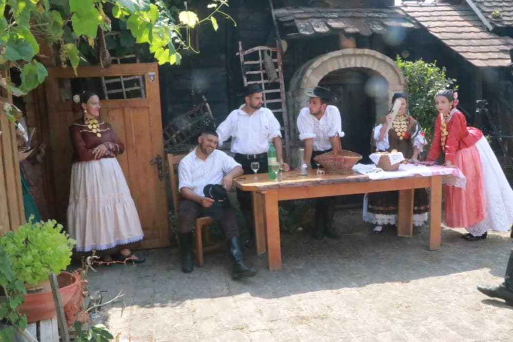 Poduzetnik Ivan Kereković snimio slavonski napjev Šickaj, puckaj garava koji ide pred slušatelje