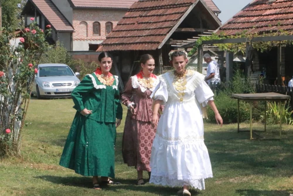 Poduzetnik Ivan Kereković snimio slavonski napjev Šickaj, puckaj garava koji ide pred slušatelje
