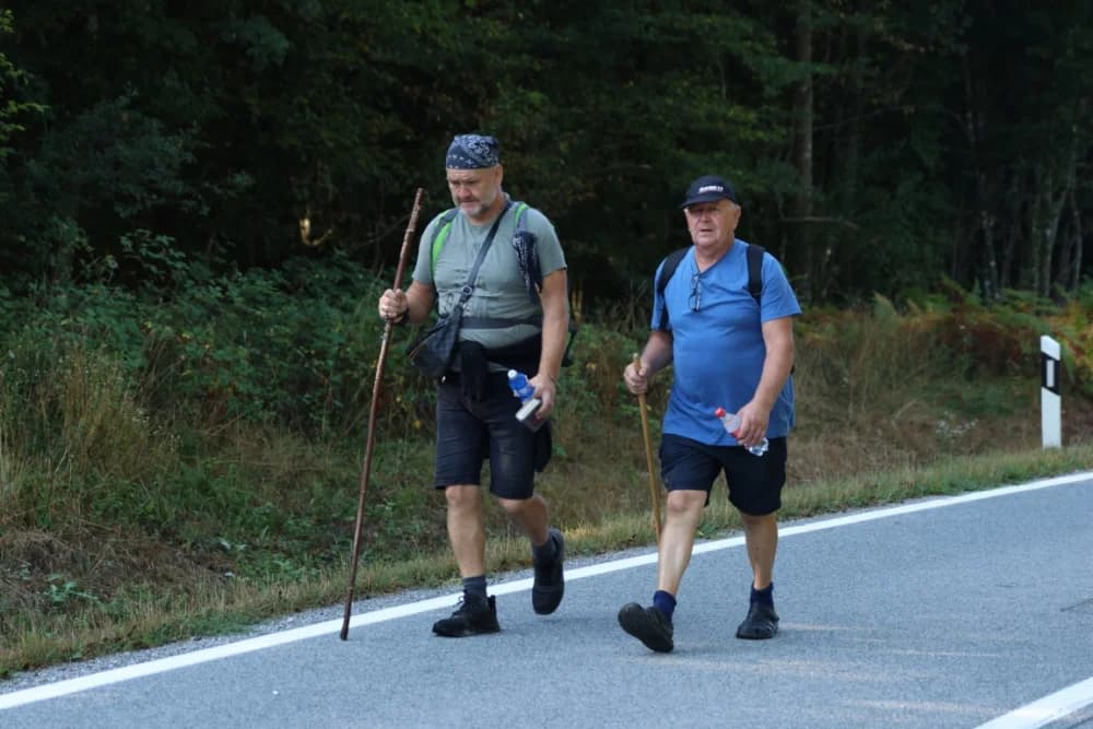 Stotine hodočasnika na putu ka voćinskom svetištu ugostili lovci požeškog Jelena