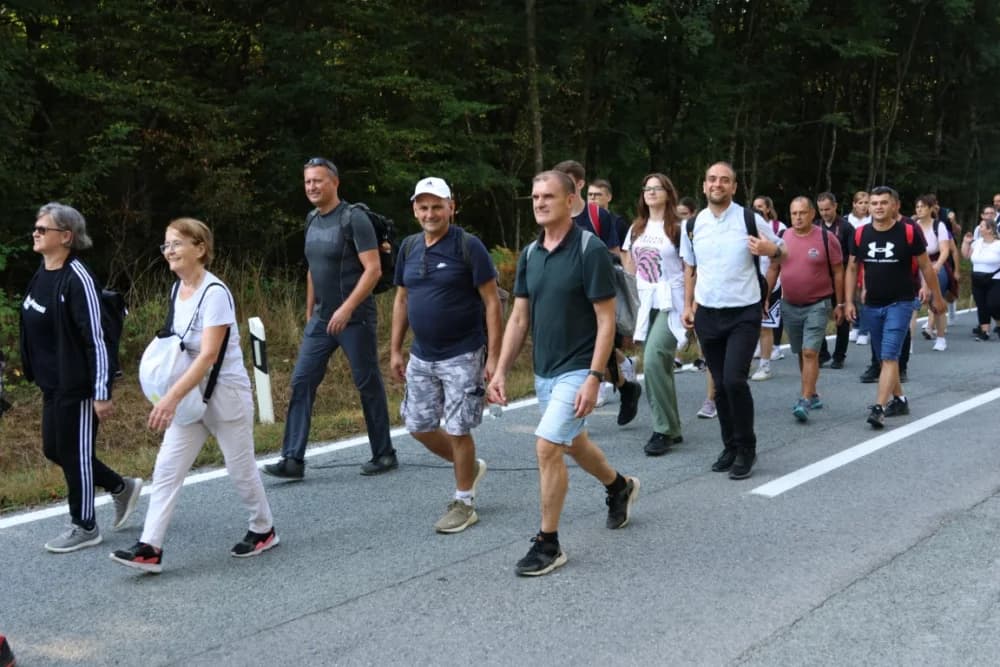 Stotine hodočasnika na putu ka voćinskom svetištu ugostili lovci požeškog Jelena