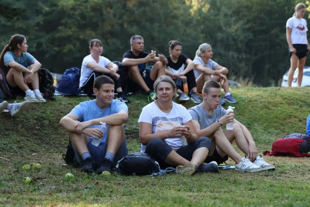 Stotine hodočasnika na putu ka voćinskom svetištu ugostili lovci požeškog Jelena