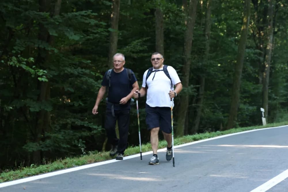 Stotine hodočasnika na putu ka voćinskom svetištu ugostili lovci požeškog Jelena