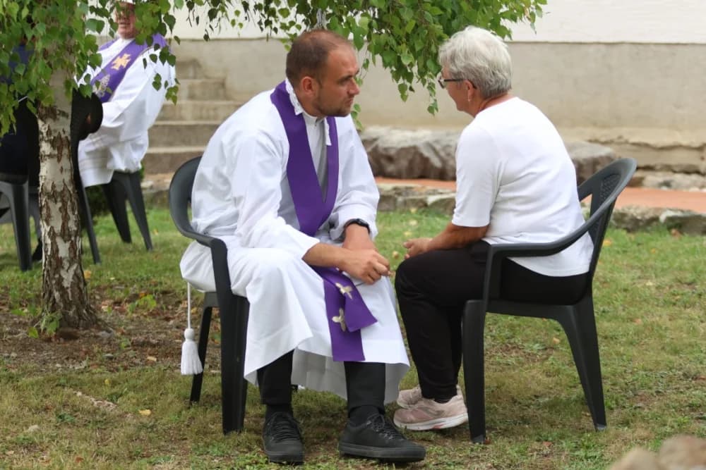 HODOČAŠĆE U VOĆIN: Euharistijskim slvljem i zavjetnom procesijom proslavljena Nebeska Majka