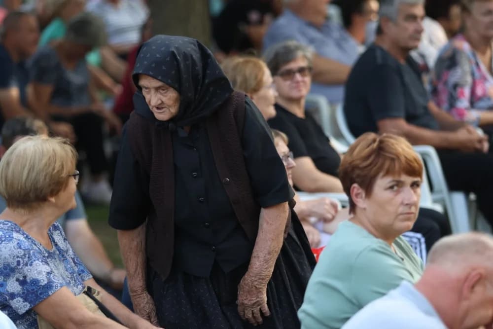 HODOČAŠĆE U VOĆIN: Euharistijskim slvljem i zavjetnom procesijom proslavljena Nebeska Majka