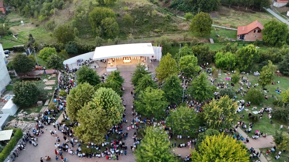 HODOČAŠĆE U VOĆIN: Euharistijskim slvljem i zavjetnom procesijom proslavljena Nebeska Majka