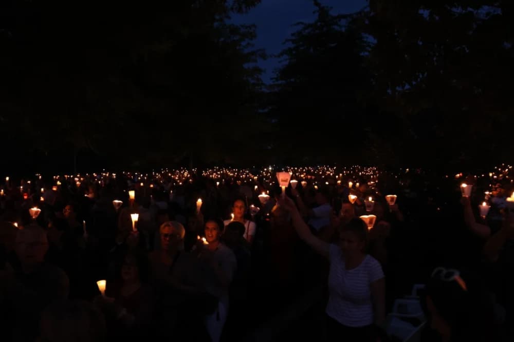 HODOČAŠĆE U VOĆIN: Euharistijskim slvljem i zavjetnom procesijom proslavljena Nebeska Majka