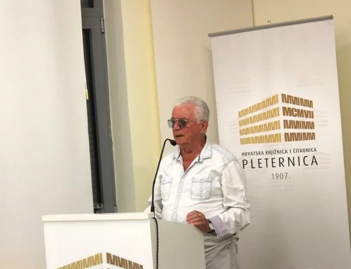 PLETERNIČKA KNJIŽNICA: Otvorena izložba slika ʼDuh i kamenʼ Maje Perić iz Imotskog