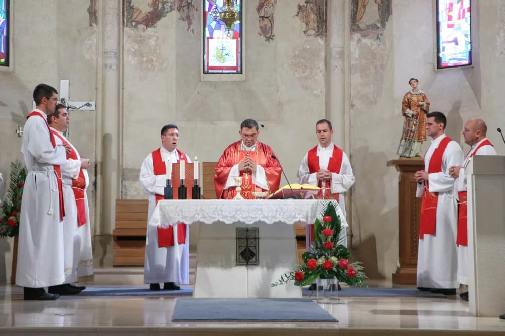 Susret vjeroučitelja i podjela vjeroučiteljskih mandata u Požegi