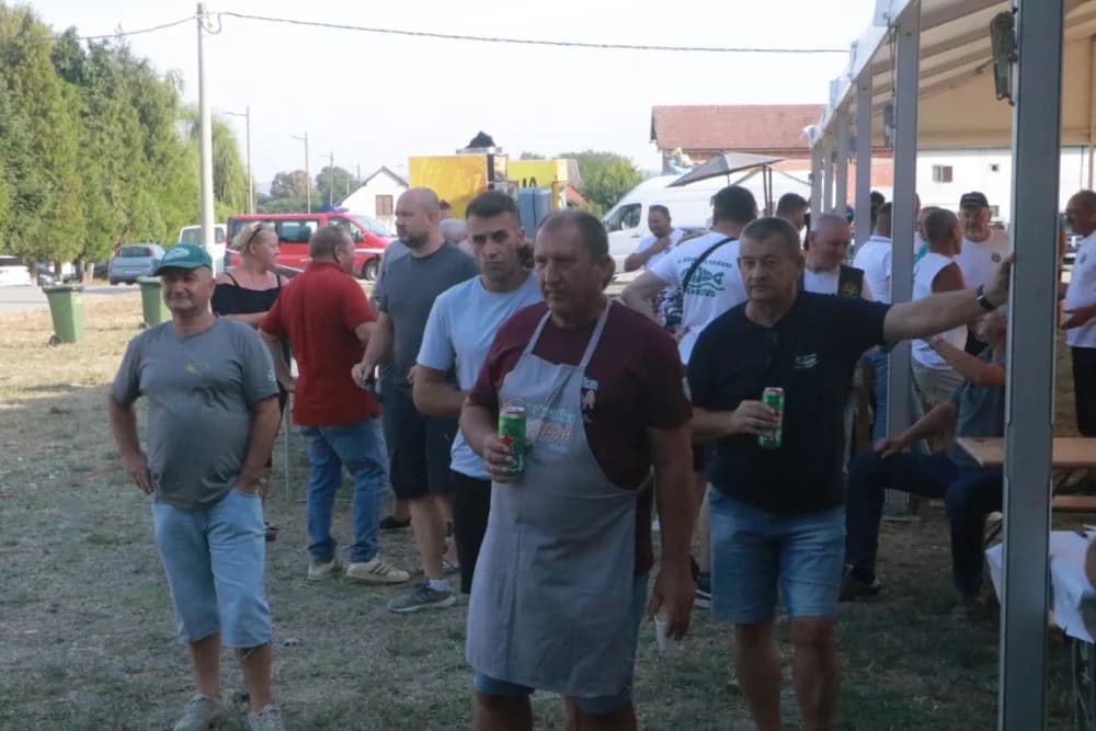 Pobjednik na 1. Fišijadi u Trenkovu Branko Milković iz Blacka