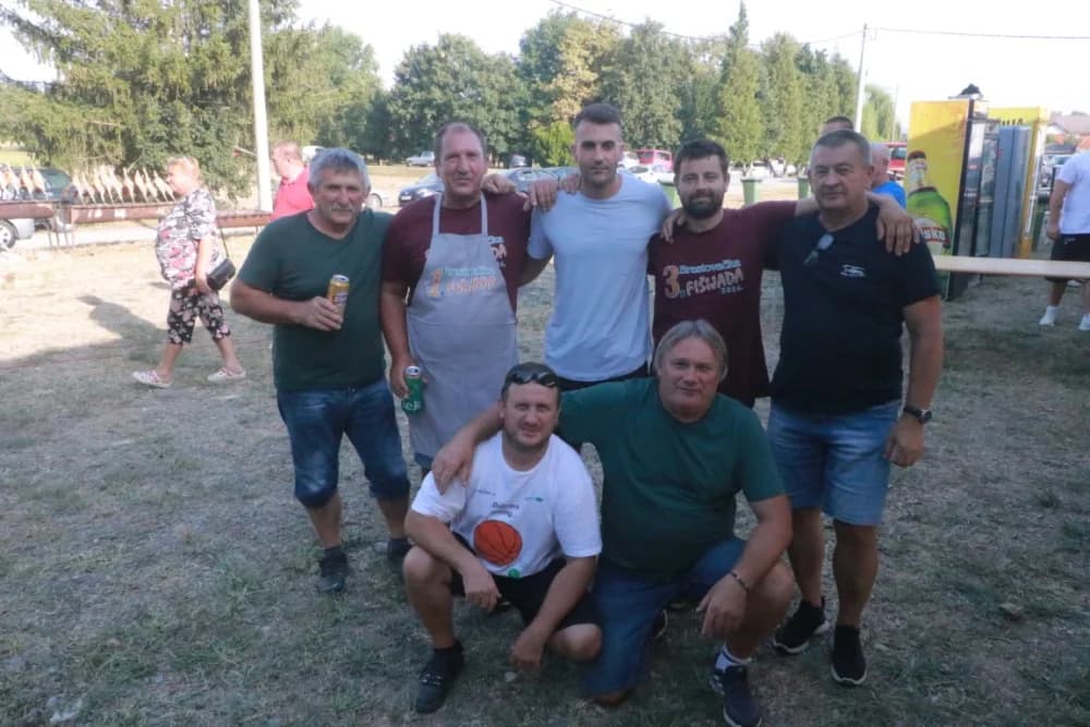Pobjednik na 1. Fišijadi u Trenkovu Branko Milković iz Blacka