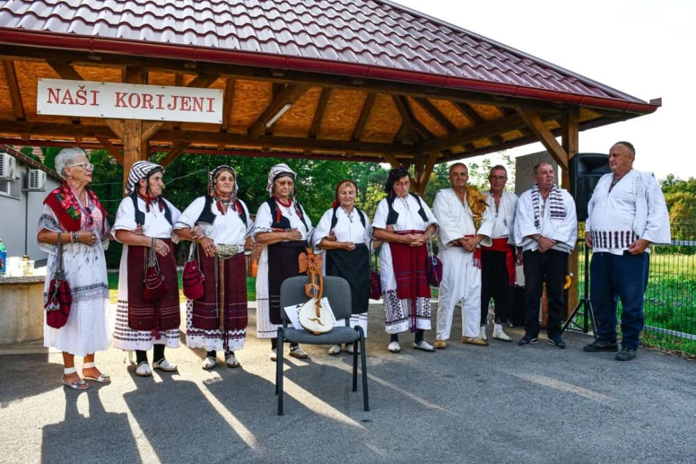 Naši korijeni: Očuvanje tradicije kroz pjesmu i ples u Bjeliševcu