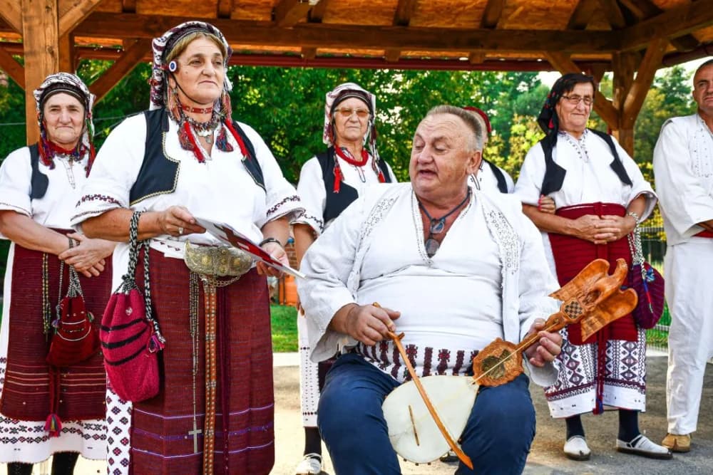 Naši korijeni: Očuvanje tradicije kroz pjesmu i ples u Bjeliševcu