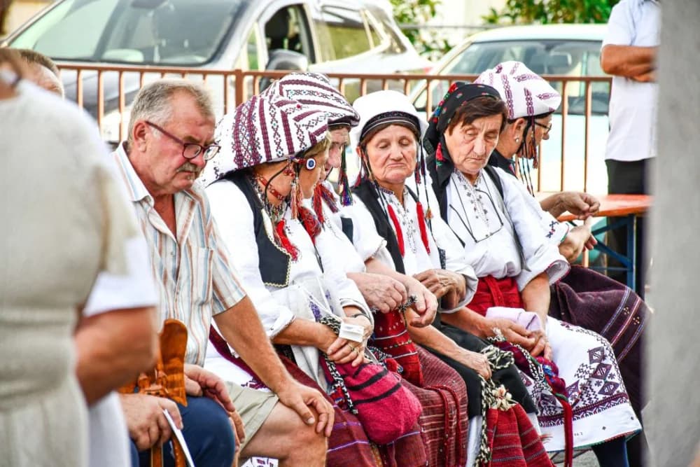 Naši korijeni: Očuvanje tradicije kroz pjesmu i ples u Bjeliševcu