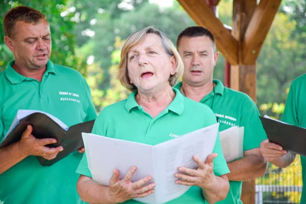Naši korijeni: Očuvanje tradicije kroz pjesmu i ples u Bjeliševcu