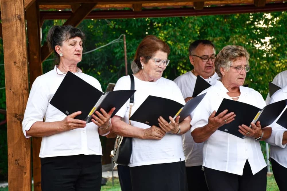 Naši korijeni: Očuvanje tradicije kroz pjesmu i ples u Bjeliševcu