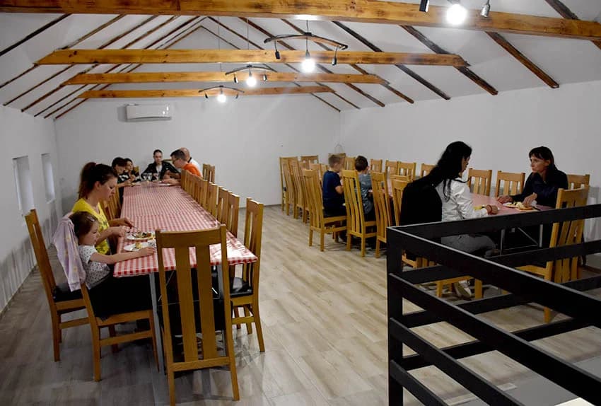 [FOTO] Ivanovići slavili otvorenje kuće za odmor, imendan i zaštitnika župe