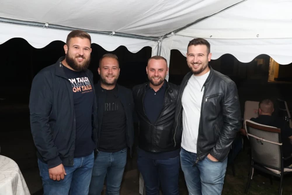 /FOTOGALERIJA/ Caffebar Camel u Kutjevu proslavio 30. obljetnicu rada: Kod nas u lokal dolaze kako one mlađe tako i starije generacije jer se ugodno osjećajuʼ