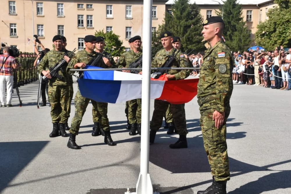 Svečanost u požeškoj vojarni 123. brigade: Prisegnuo 43. naraštaj ročnika na dragovoljnom osposobljavanju