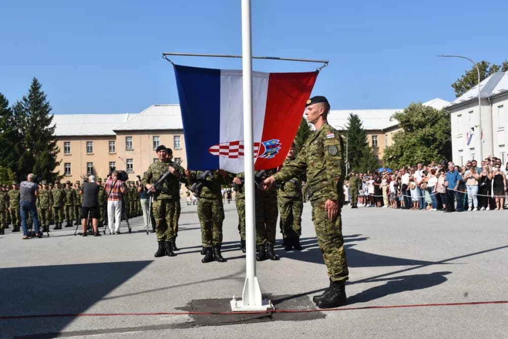 Svečanost u požeškoj vojarni 123. brigade: Prisegnuo 43. naraštaj ročnika na dragovoljnom osposobljavanju