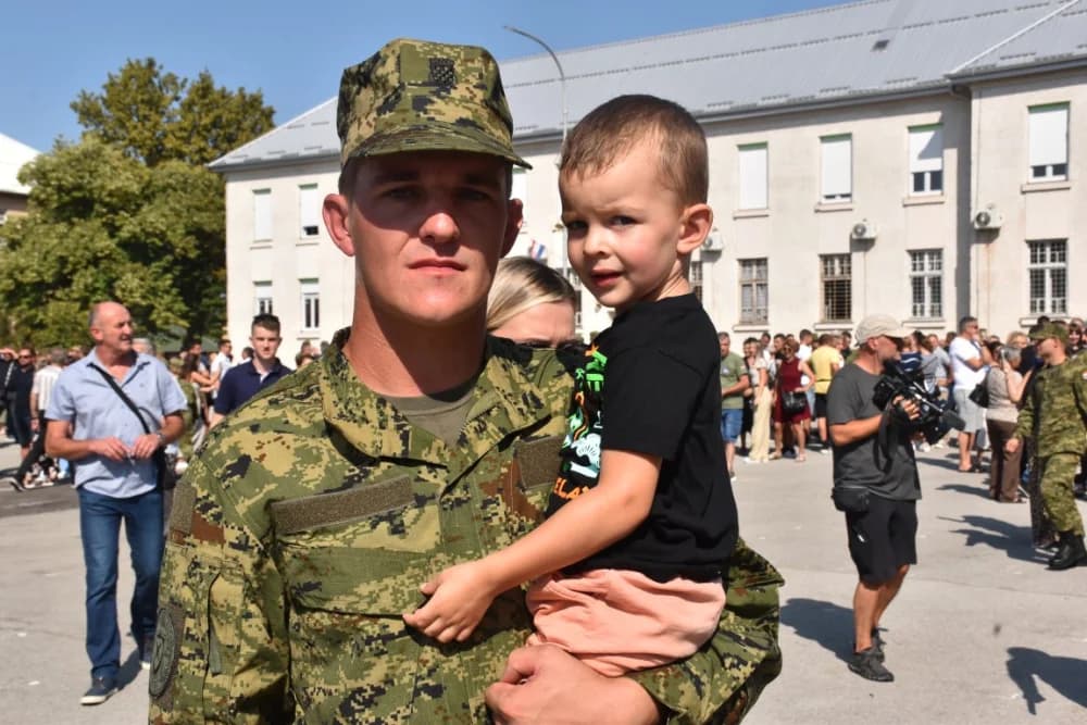 Svečanost u požeškoj vojarni 123. brigade: Prisegnuo 43. naraštaj ročnika na dragovoljnom osposobljavanju
