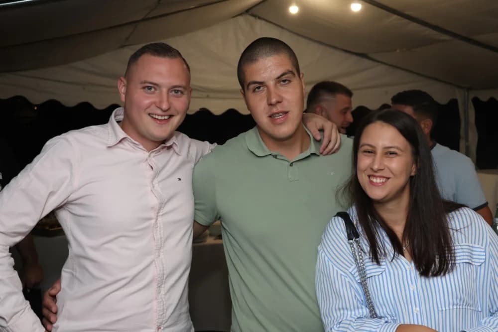 /FOTOGALERIJA/ Caffebar Camel u Kutjevu proslavio 30. obljetnicu rada: Kod nas u lokal dolaze kako one mlađe tako i starije generacije jer se ugodno osjećajuʼ