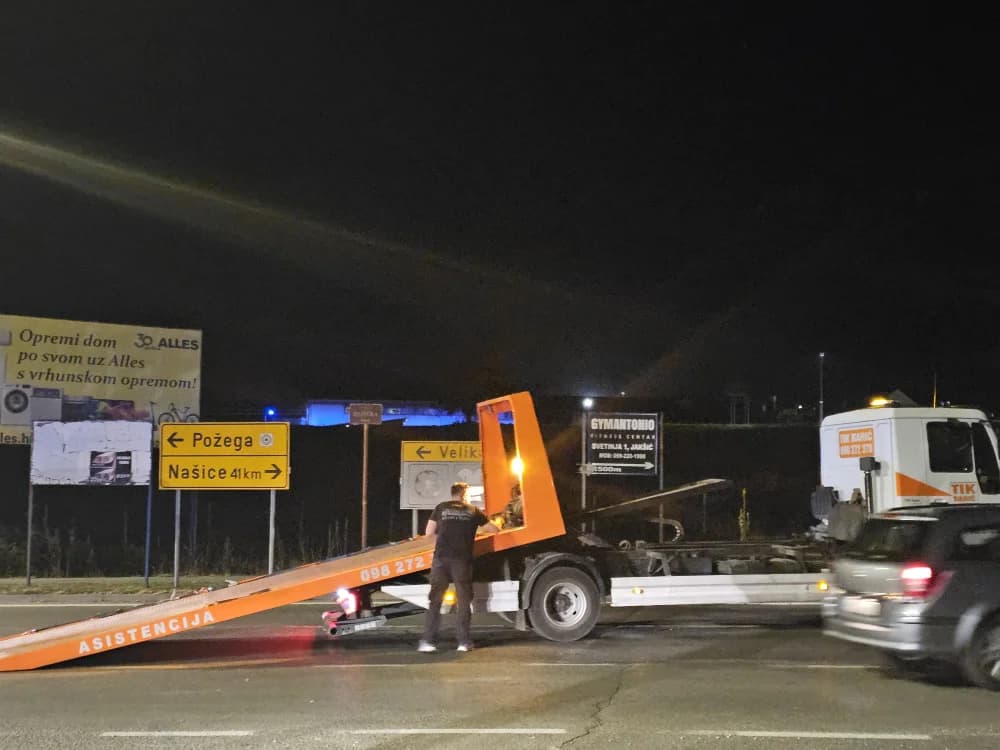 Dvije osobe ozlijeđene osobe u prometnoj nesreći u Požegi