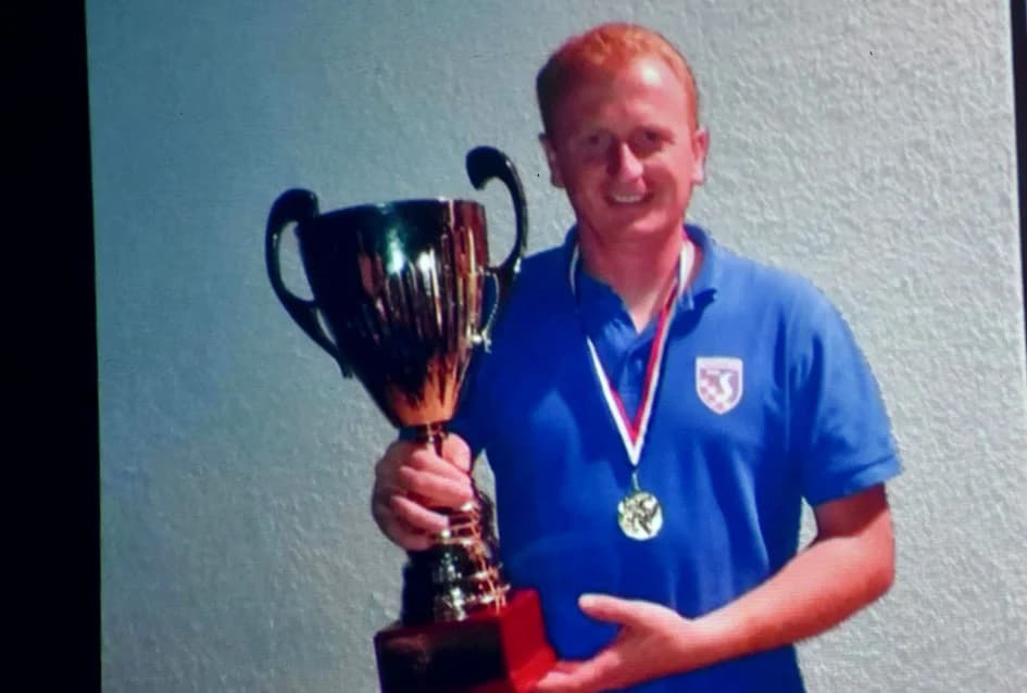 NOGOMETNA LEGRNDA MILE PAVELIĆ PROSLAVIO 40. ROĐENDAN: Brojni uzvanici na proslavi u Alilovcima