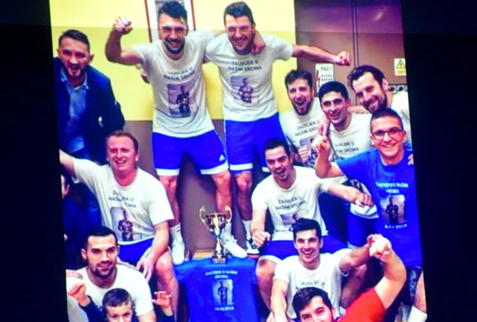 NOGOMETNA LEGRNDA MILE PAVELIĆ PROSLAVIO 40. ROĐENDAN: Brojni uzvanici na proslavi u Alilovcima
