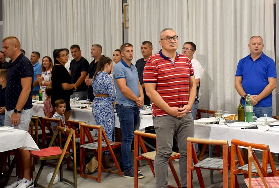 NOGOMETNA LEGRNDA MILE PAVELIĆ PROSLAVIO 40. ROĐENDAN: Brojni uzvanici na proslavi u Alilovcima