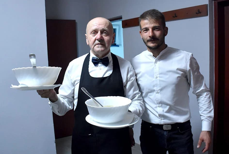 NOGOMETNA LEGRNDA MILE PAVELIĆ PROSLAVIO 40. ROĐENDAN: Brojni uzvanici na proslavi u Alilovcima