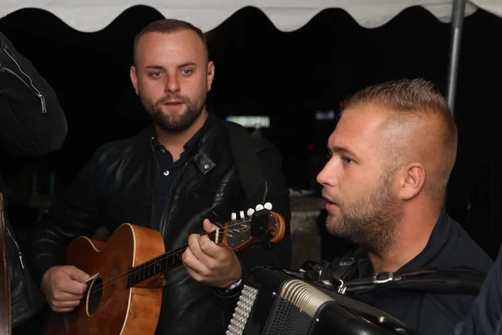 /FOTOGALERIJA/ Caffebar Camel u Kutjevu proslavio 30. obljetnicu rada: Kod nas u lokal dolaze kako one mlađe tako i starije generacije jer se ugodno osjećajuʼ