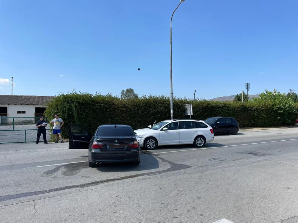 Prometna nesreća u Velikoj: Jedna osoba ozlijeđena